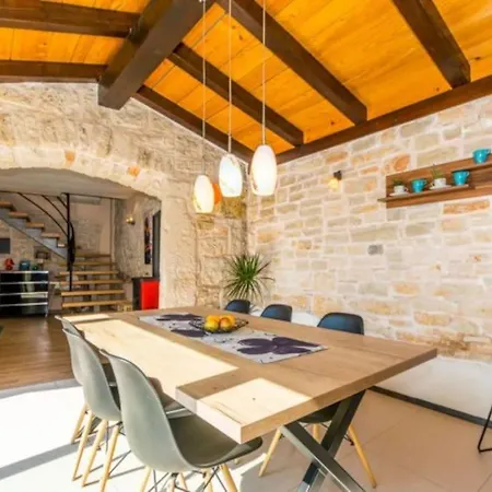 Macan By Istrialux Villa Svetvincenat